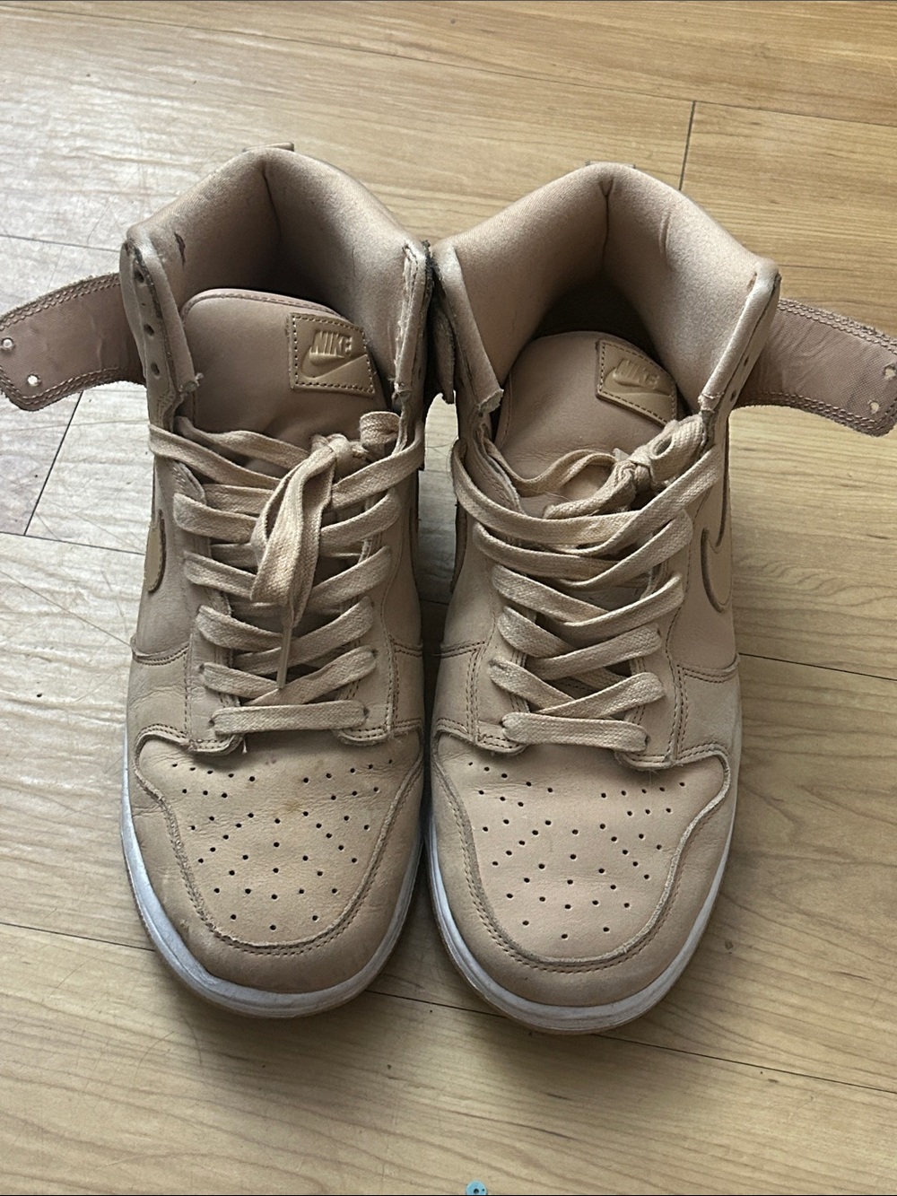 Nike women’s dunk high premium in Vachetta Tan sneakers Womens 11/Mens 9.5